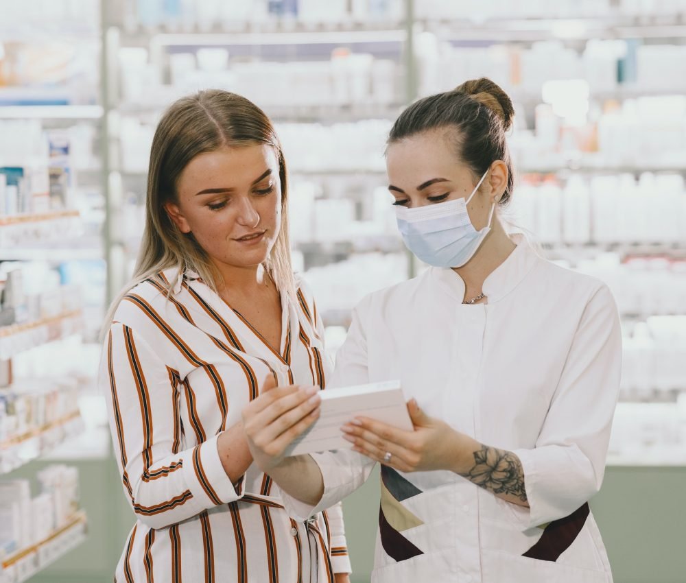 woman-pharmacist-checking-medicine-in-pharmacy.jpg woman-pharmacist-checking-medicine-in-pharmacy.jpg